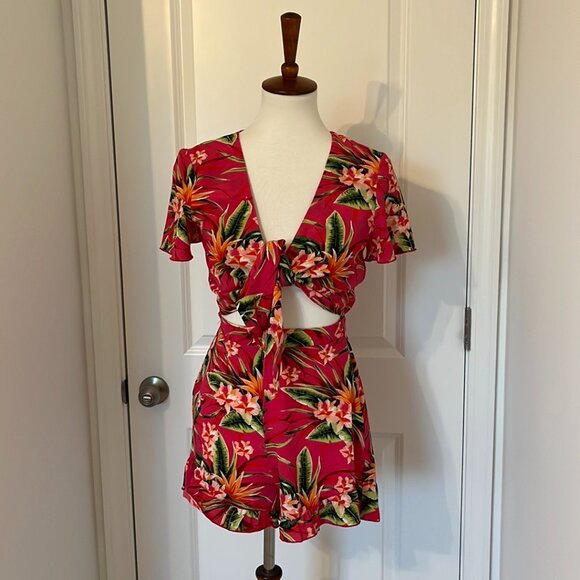 Show Me Your Mumu Pink Tie Bust Riviera Romper Hawaiian Floral Print Size Small